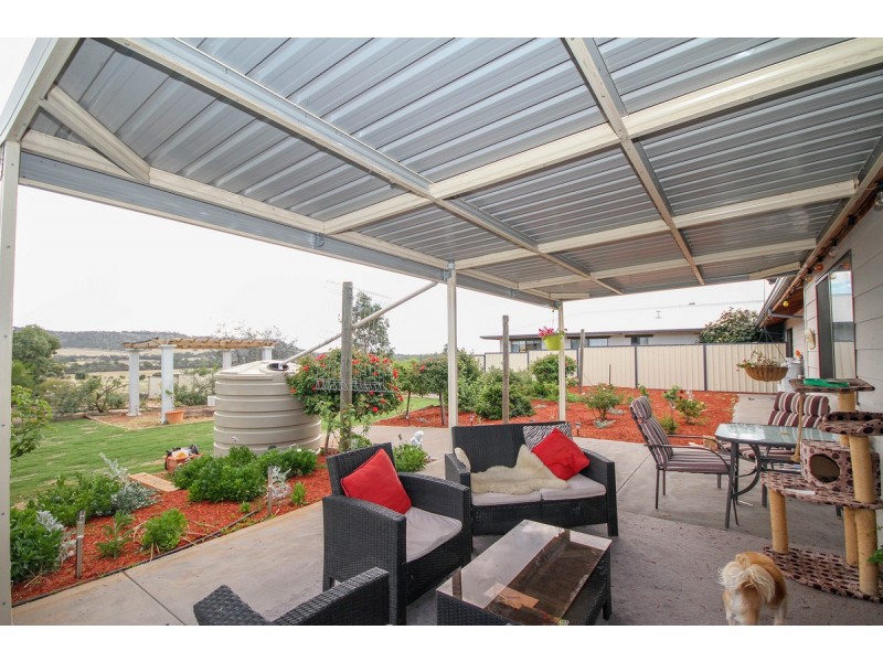 35 Langford Road, York WA 6302
