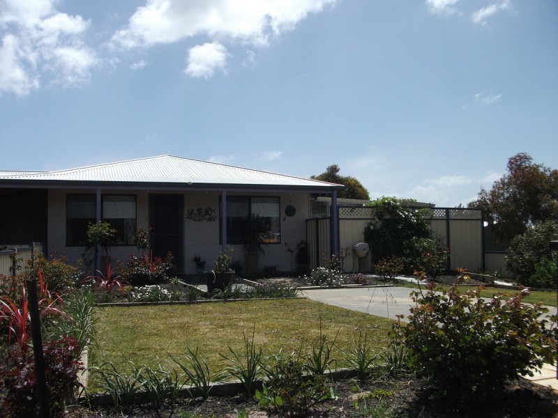 35A Langford Road, York WA 6302