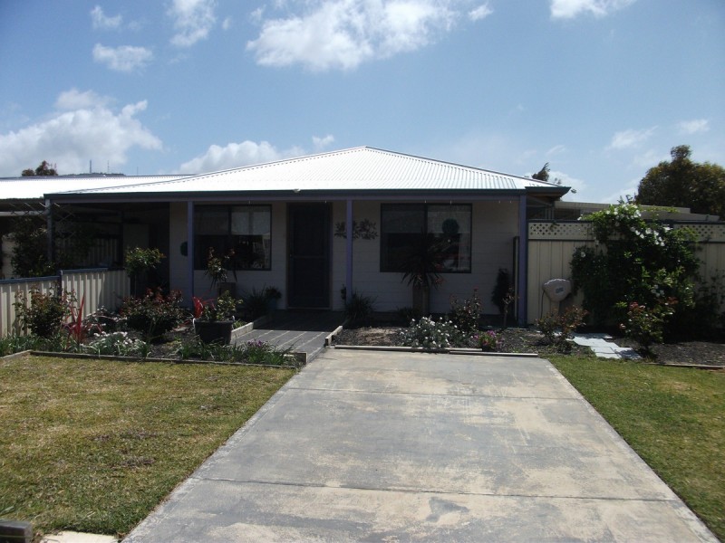 35A Langford Road, York WA 6302