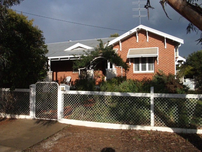 12 Gerald Terrace, Northam WA 6401