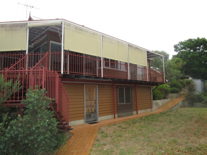 7 Glenlea Drive, Helena Valley WA 6056