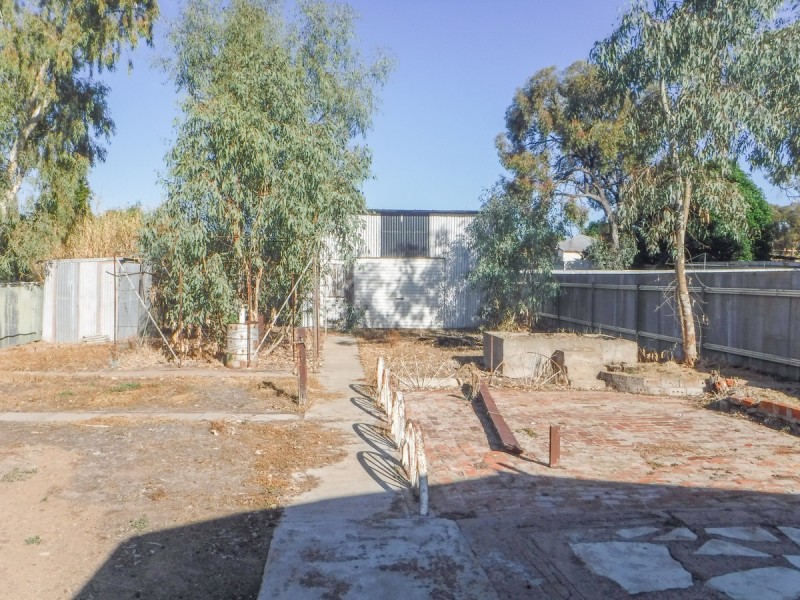 15 Weld Street, Northam WA 6401