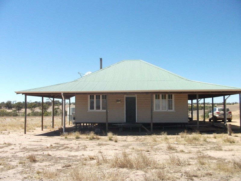 340 Lawrence Road, Southern Brook WA 6401