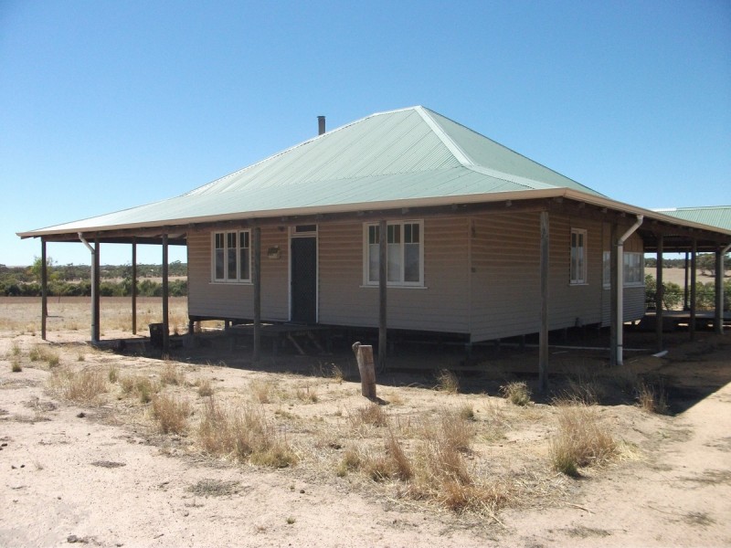 340 Lawrence Road, Southern Brook WA 6401