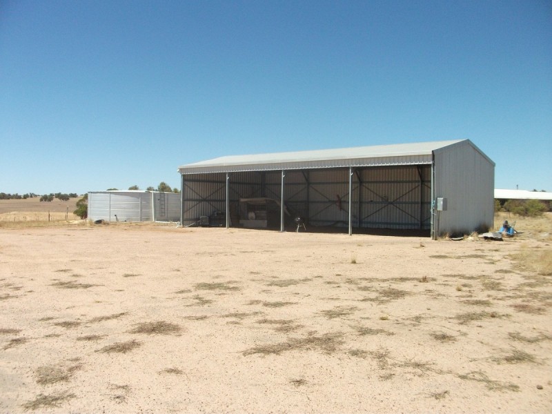 340 Lawrence Road, Southern Brook WA 6401