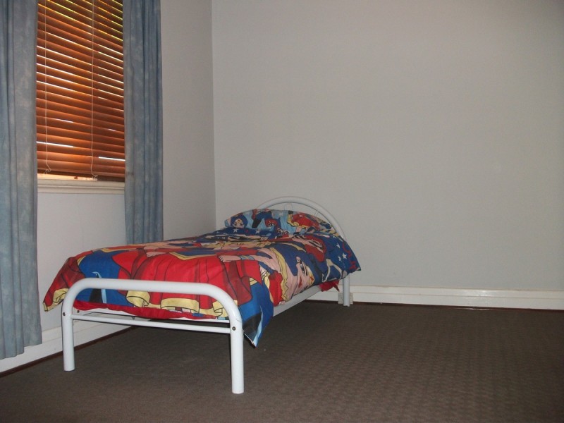 340 Lawrence Road, Southern Brook WA 6401