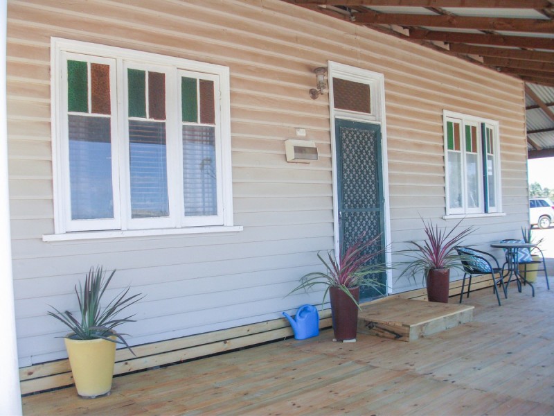 340 Lawrence Road, Southern Brook WA 6401