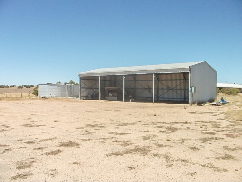 340 Lawrence Road, Southern Brook WA 6401