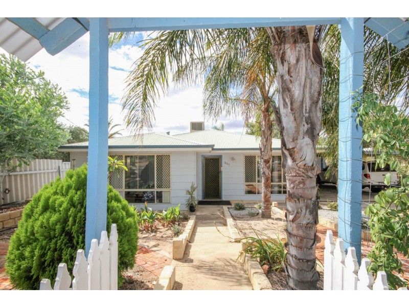 200 Chidlow Street West, Northam WA 6401