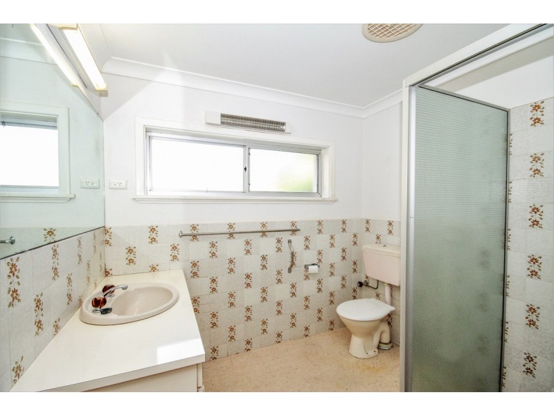 11 Hopetoun Avenue, Northam WA 6401