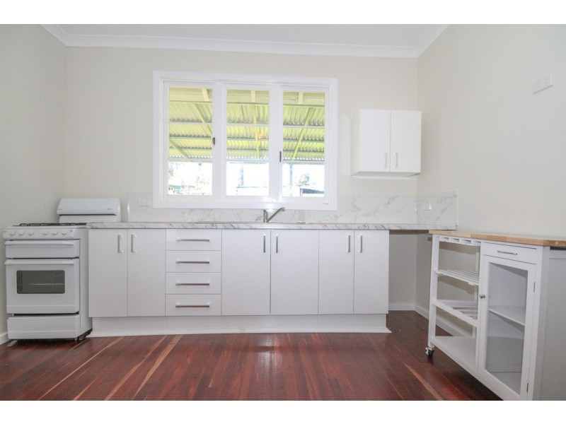 80 Hutt Street, Northam WA 6401