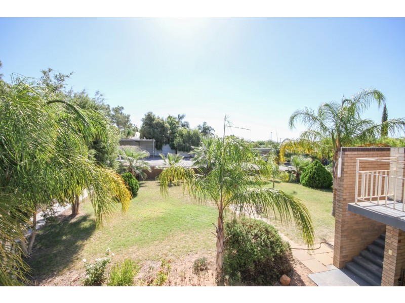 10/16 Chidlow Street, Northam WA 6401