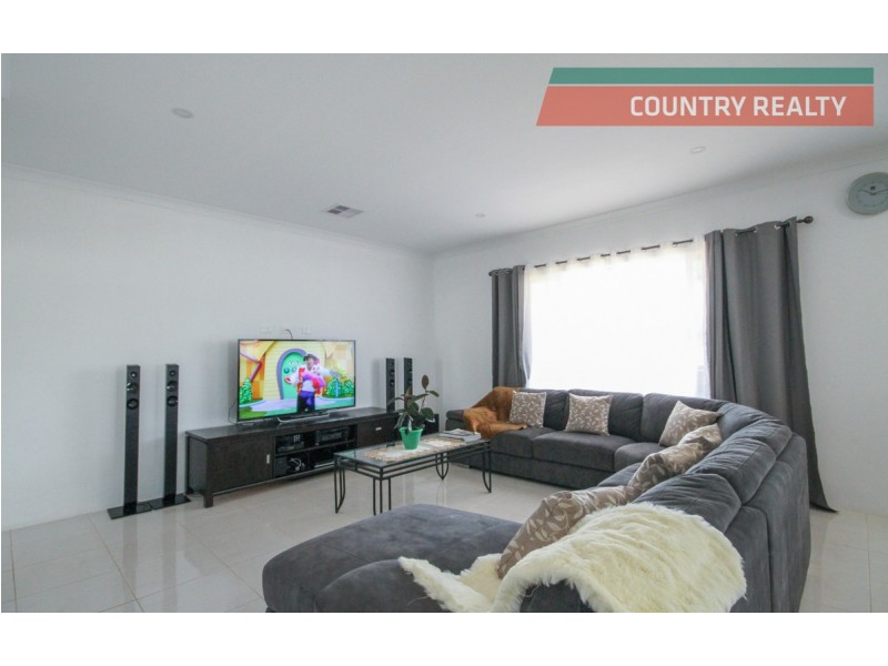 1 Bunker Way, Northam WA 6401