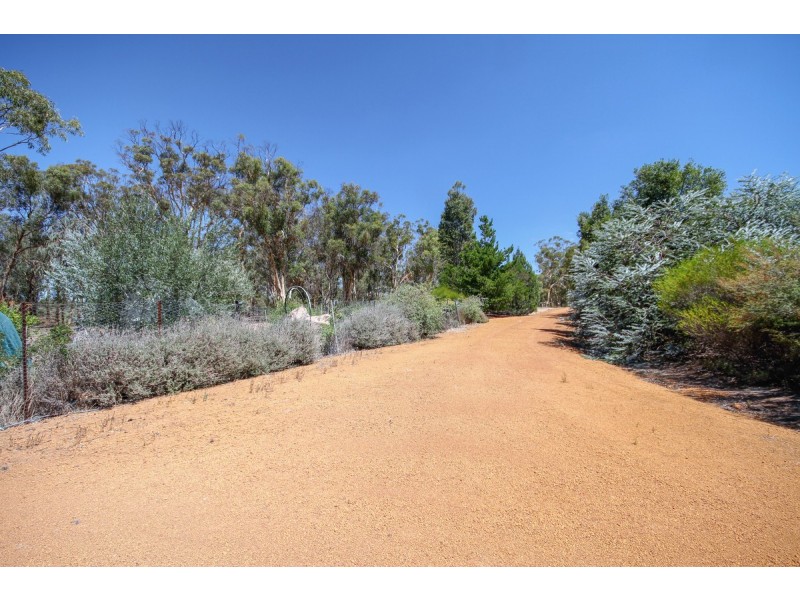 1031 Coondle West Road, Toodyay WA 6566