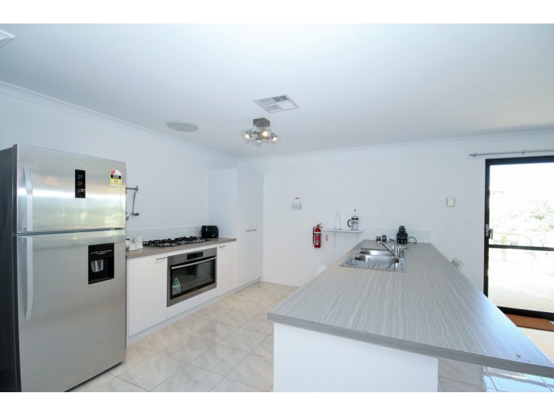 145 Bodeguero Way, Wundowie WA 6560