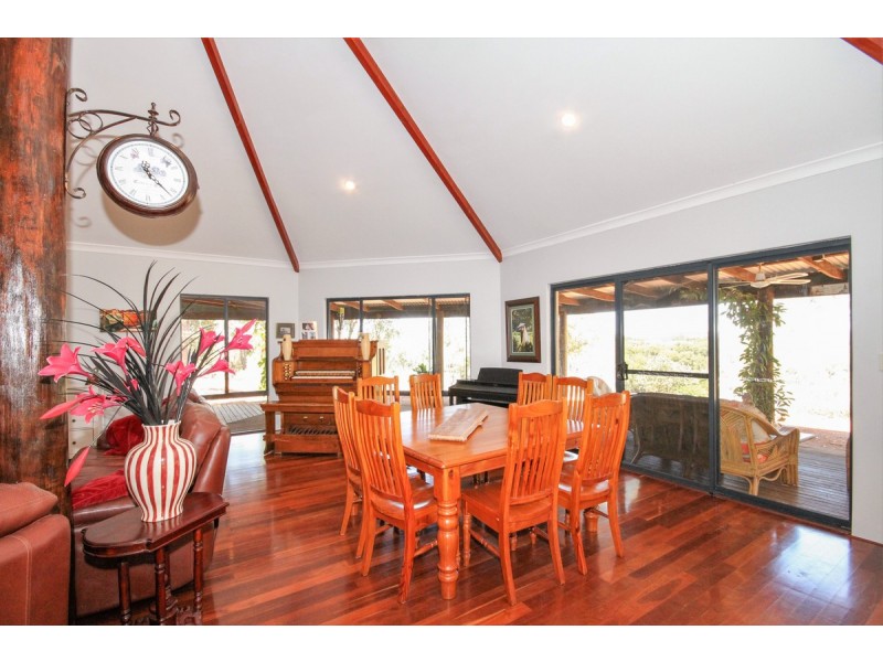 153 Bodeguero Way, Wundowie WA 6560
