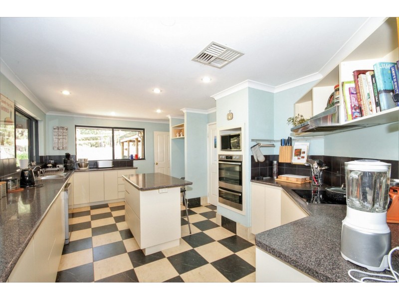 153 Bodeguero Way, Wundowie WA 6560