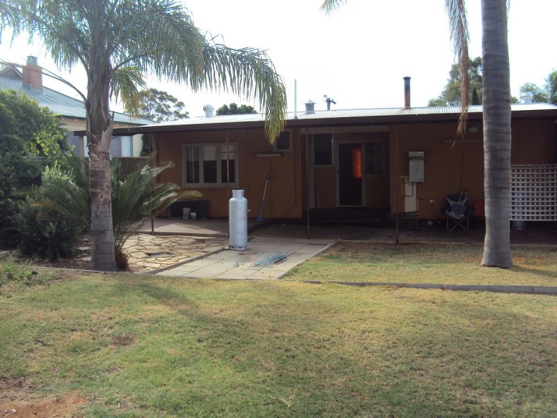 6 Henry Street, Toodyay WA 6566