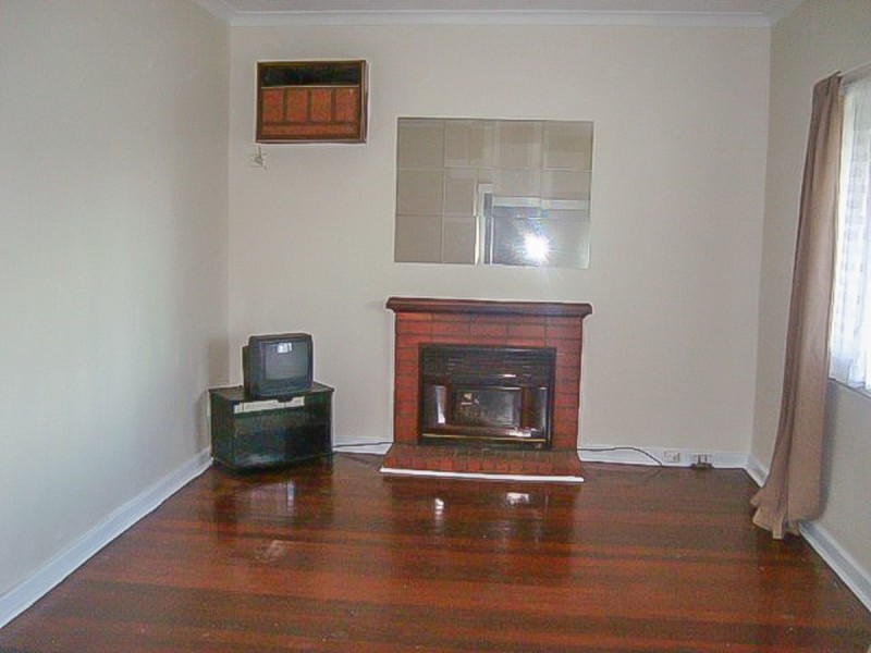 87 Newcastle Street, Northam WA 6401