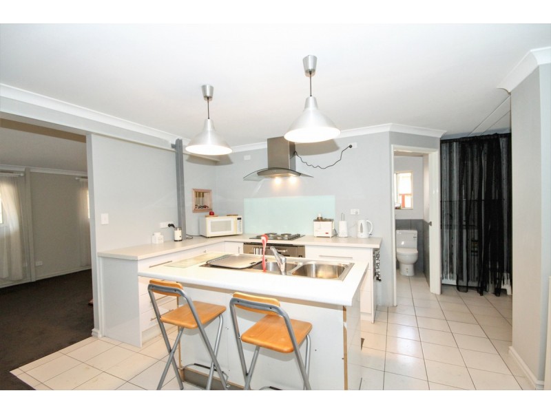 31 & 33 Railway Terrace, Goomalling WA 6460