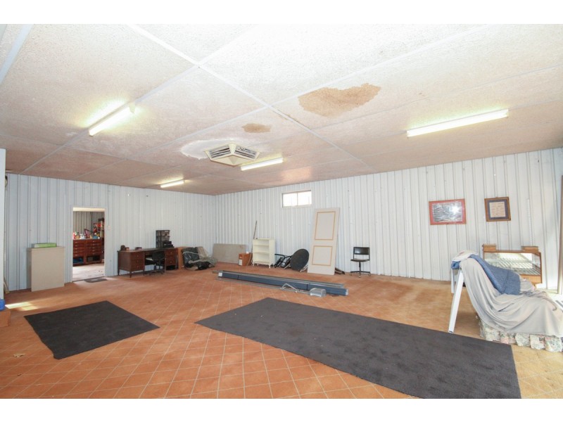 31 & 33 Railway Terrace, Goomalling WA 6460