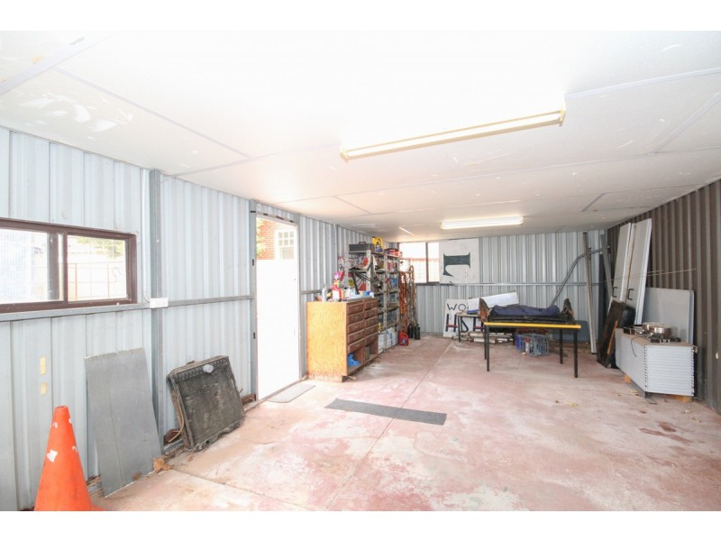 31 & 33 Railway Terrace, Goomalling WA 6460