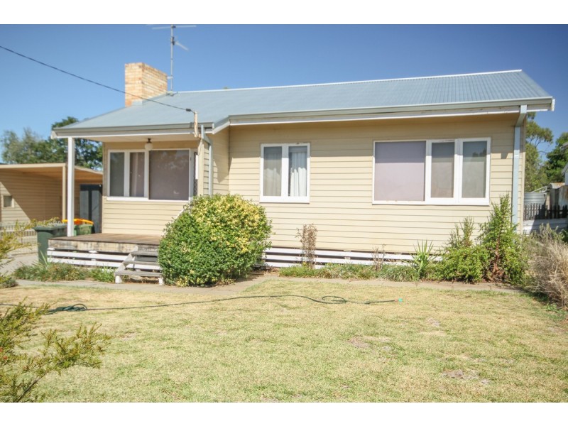 17 Weld Street, Northam WA 6401