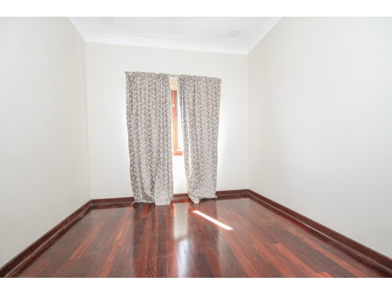 17 Weld Street, Northam WA 6401