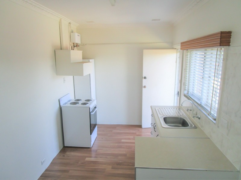 4 / 27 Burgoyne Street, Northam WA 6401