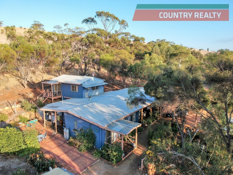 123 Julimar Road, Toodyay WA 6566