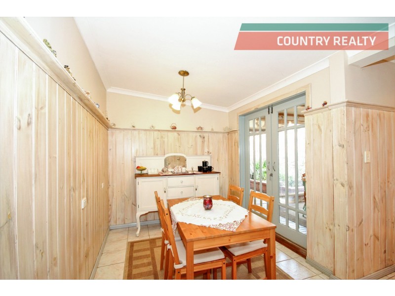 123 Julimar Road, Toodyay WA 6566