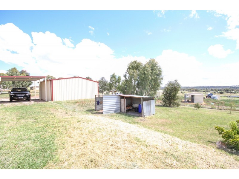 5 Heaton Drive, Northam WA 6401