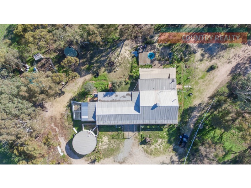 36 Ninth Road, Toodyay WA 6566