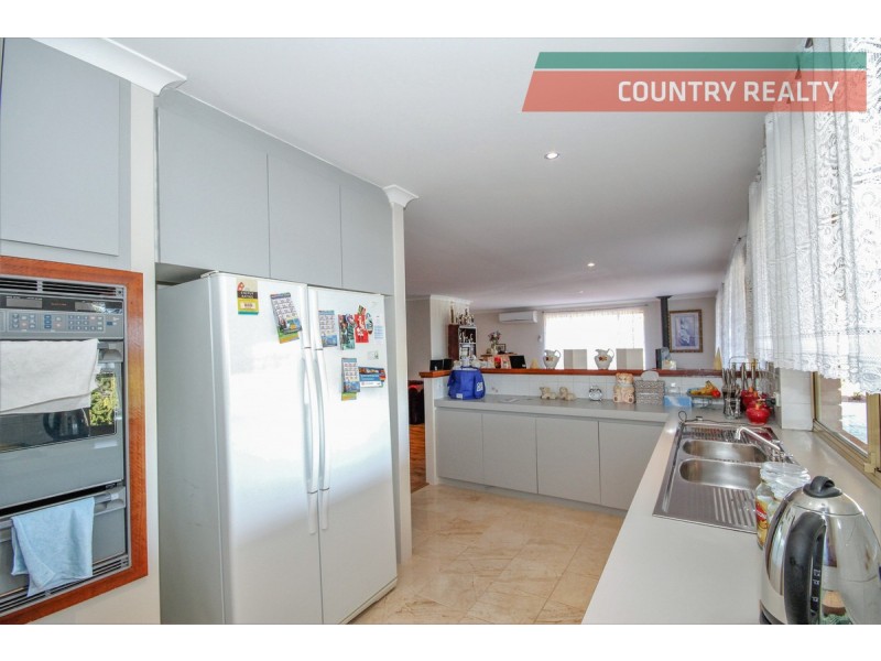 613 Golf Links Road, Wundowie WA 6560