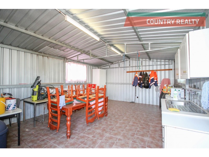 613 Golf Links Road, Wundowie WA 6560