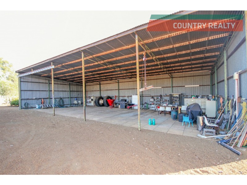 613 Golf Links Road, Wundowie WA 6560