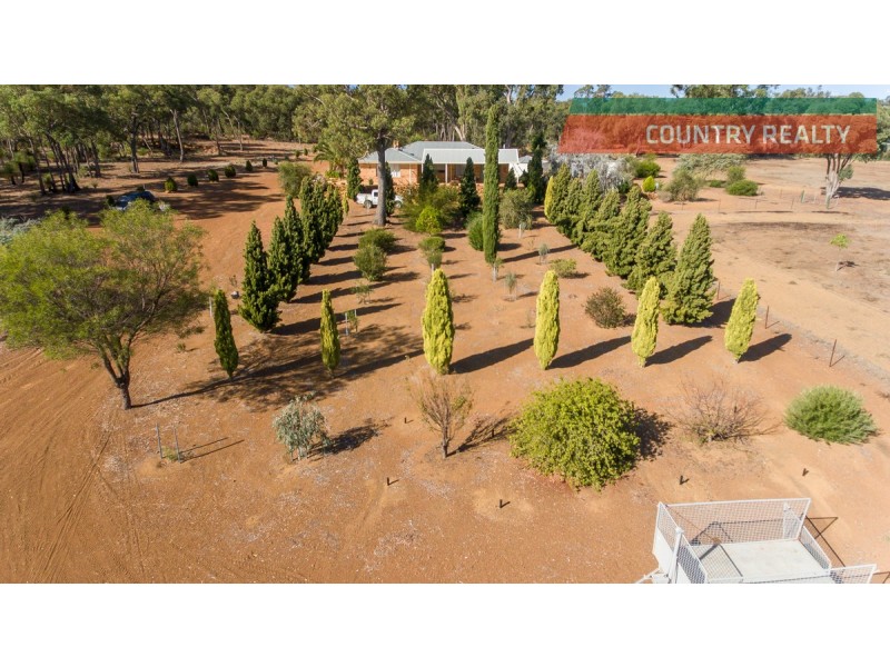 613 Golf Links Road, Wundowie WA 6560