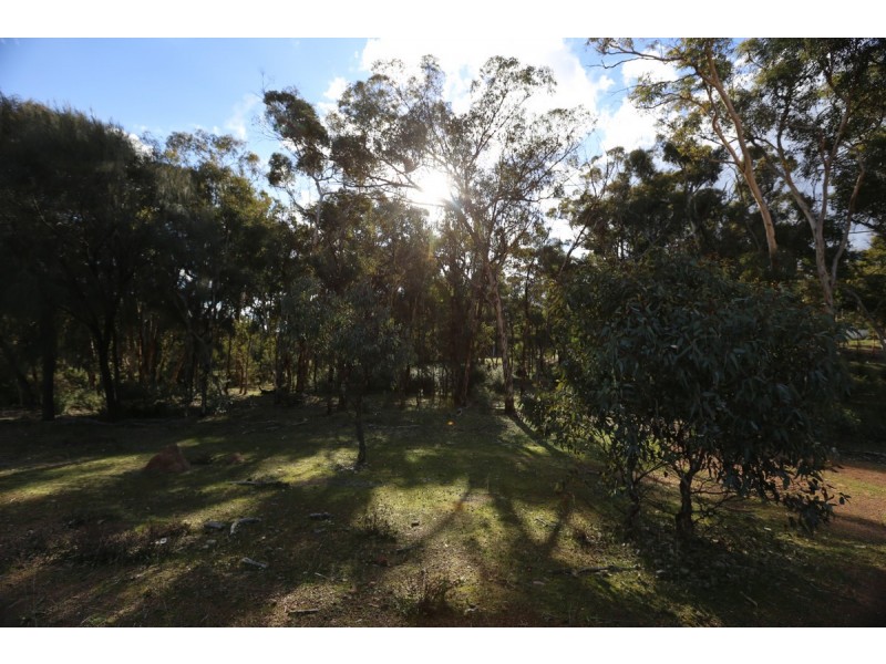 21 Darwinia Crescent, Toodyay WA 6566