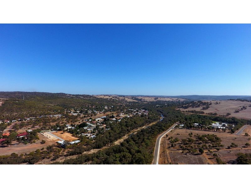 9 Weedon Entrance, Toodyay WA 6566