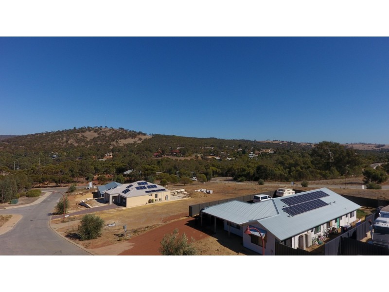 9 Weedon Entrance, Toodyay WA 6566