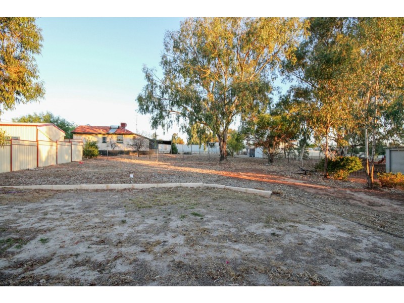 42 Cowan Road, York WA 6302