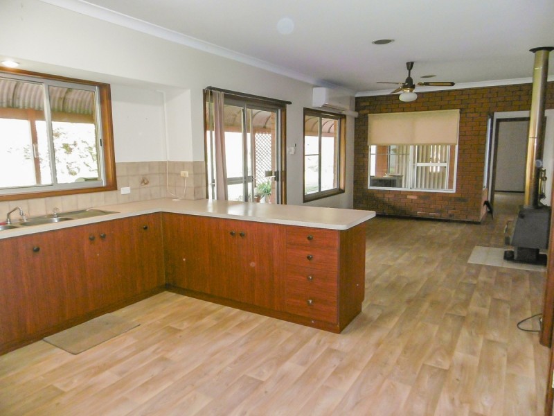 175 Bindoon-Dewars Pool Road, Toodyay WA 6566