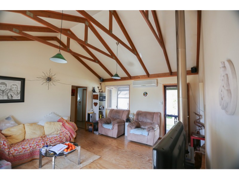 29 Hemiandra Place, Toodyay WA 6566