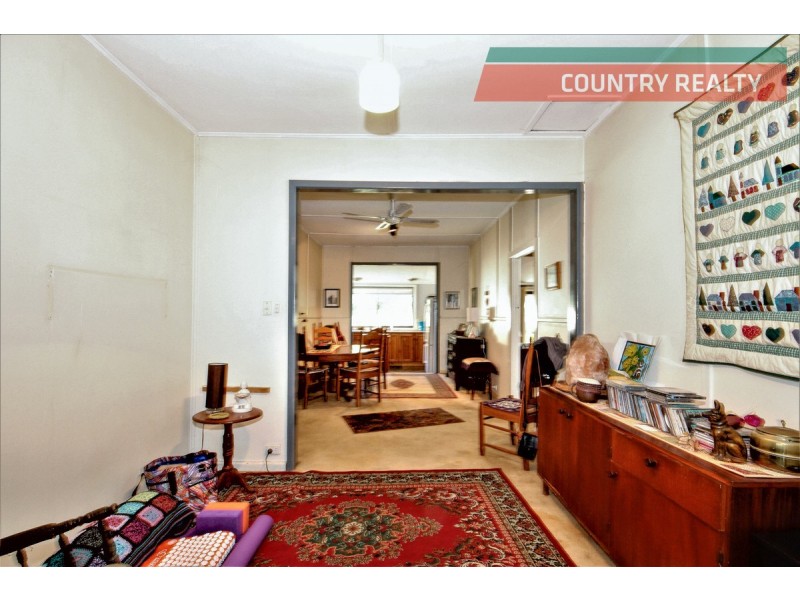 4 Bridgeman Road, Bakers Hill WA 6562