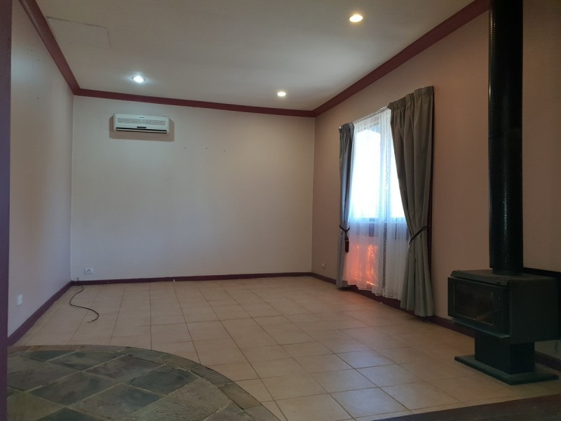 13 Lockyer Avenue, Northam WA 6401