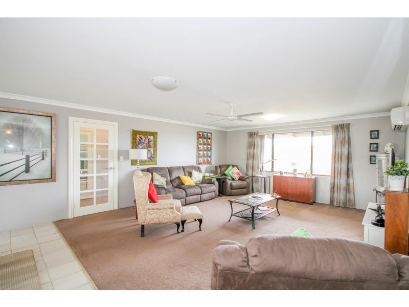 35 Langford Road, York WA 6302