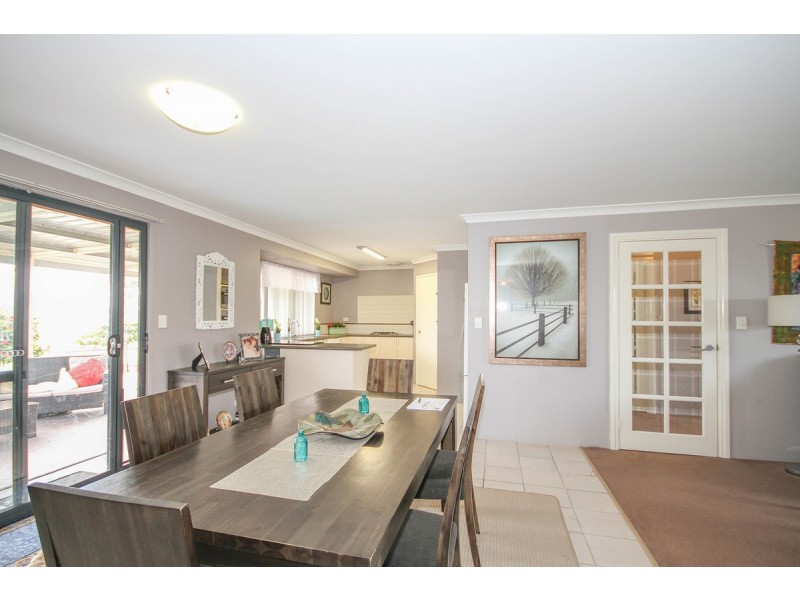 35 Langford Road, York WA 6302