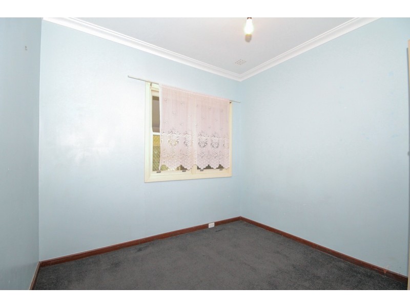 6 Strickland Avenue, Northam WA 6401