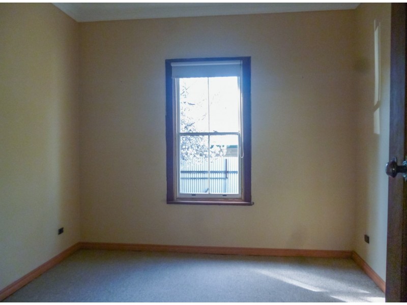 12 Arnold Street, Northam WA 6401