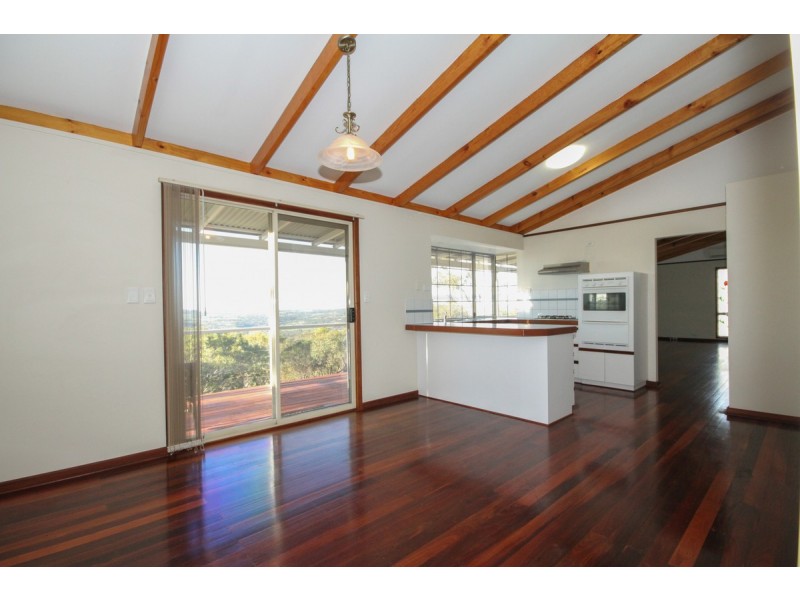 180 Timber Creek Crescent, Toodyay WA 6566